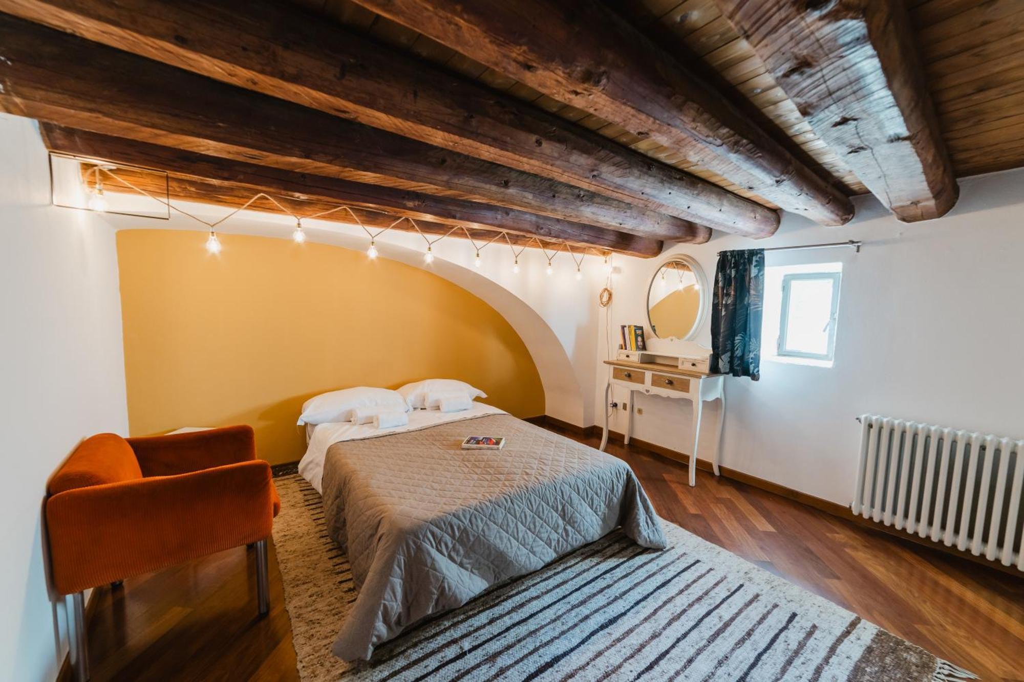 Loft Artigliere Centro Verona 120Mq 4 Rooms 外观 照片